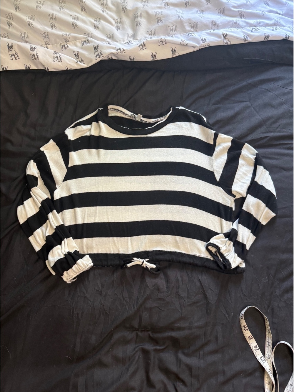 Women's Top | Long Sleeve Crop Top | Charlotte Russe | Size Small